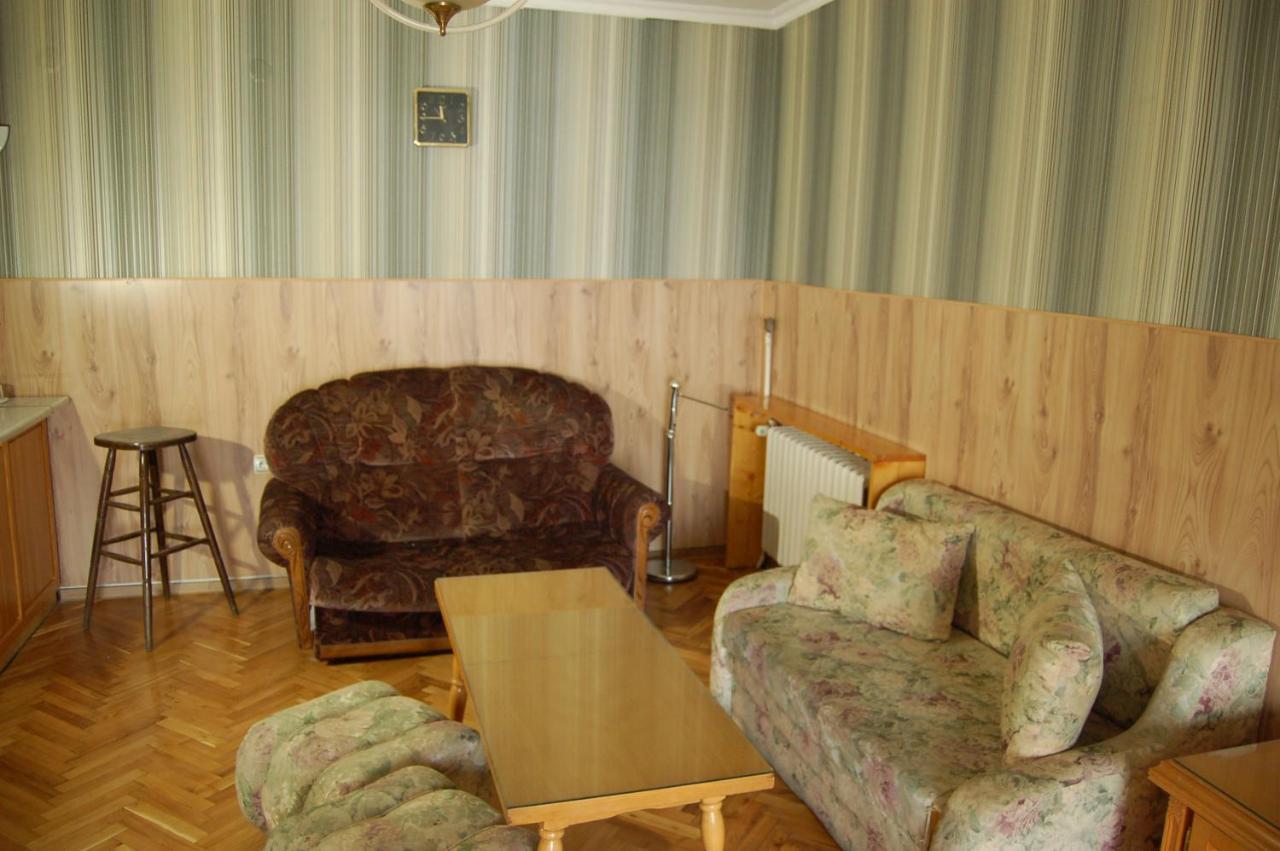 Stivan Iskar Hotel